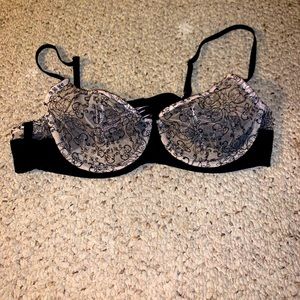 Victoria’s Secret lace bra